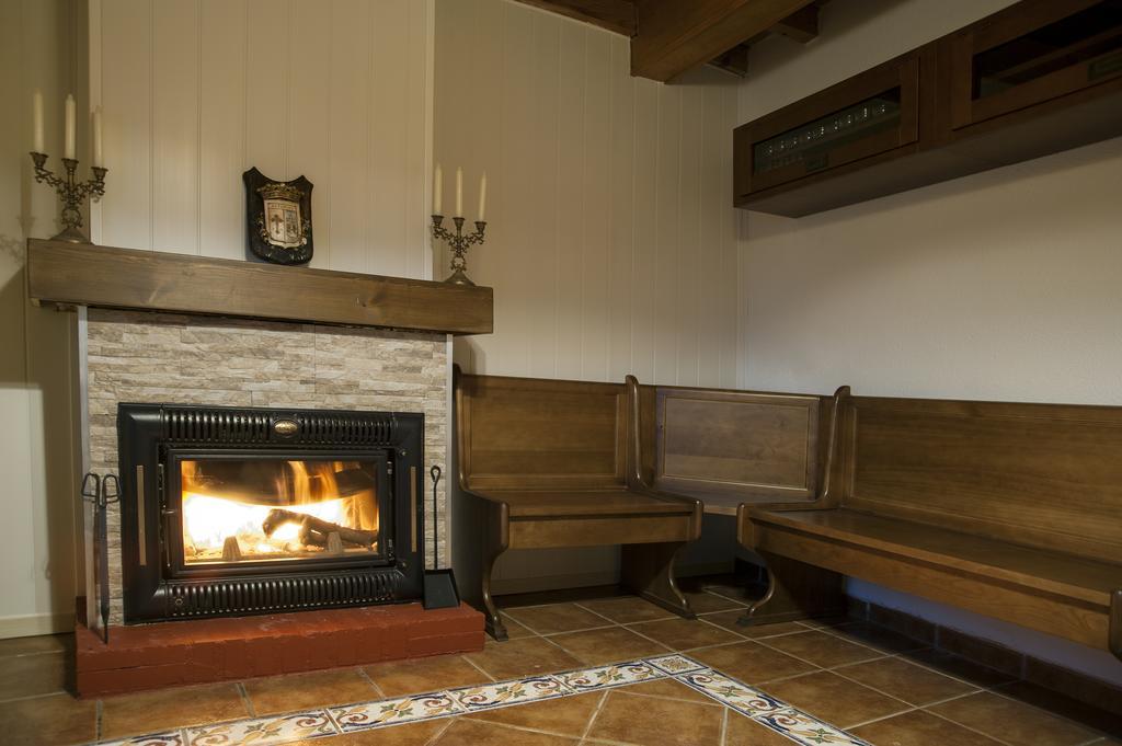Casa Rural La Vereilla Barajas de Gredos エクステリア 写真